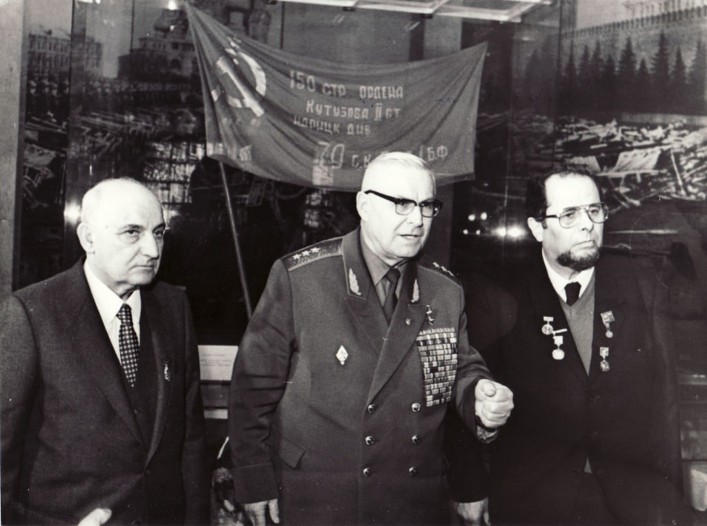 Mosca, 11 marzo 1985 - incontro con i veterani sovietici. Insieme a Boldrini, a destra nella foto,  il partigiano M.O