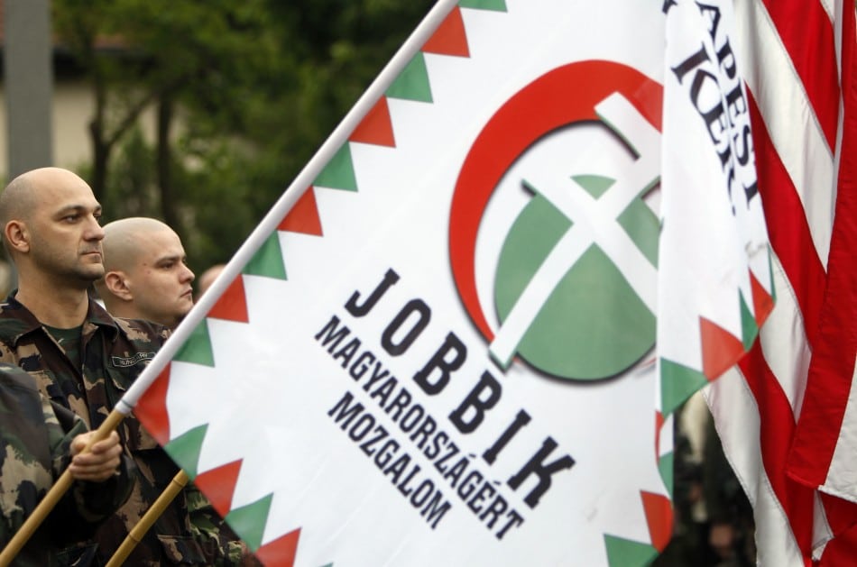 Attivisti del partito nazionalista e neonazista ungherese Jobbik - Da http://oltremedianews.it/ungheria-la-retorica-anti-immigrazione-di-jobbik/