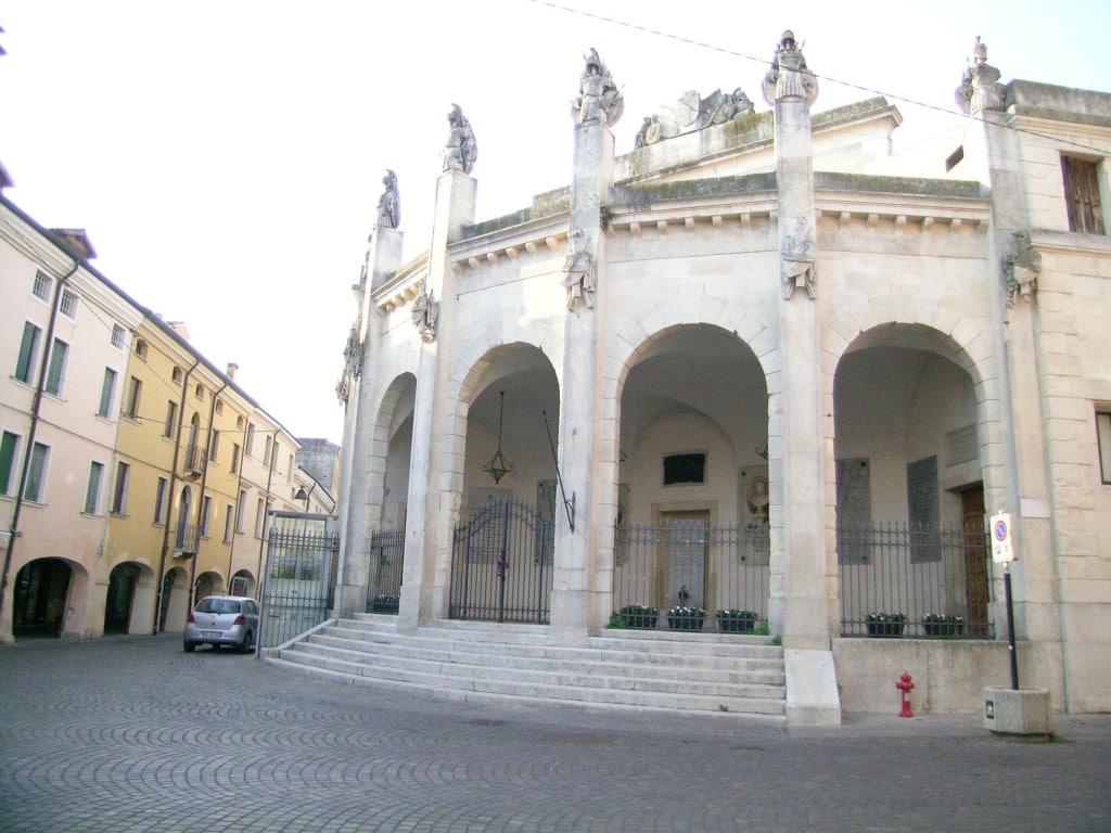 Sede del Comitato provinciale dell'ANPI di Rovigo: Palazzo della Gran Guardia in Piazza Vittorio Emanuele II