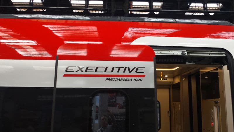 Il-Frecciarossa1000-l_entrata-per-la-classe-Executive