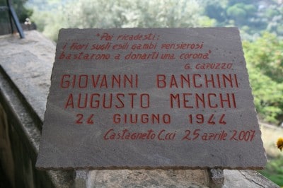  Lapide in memoria dei partigiani Giovanni Bianchini e Augusto Menchi