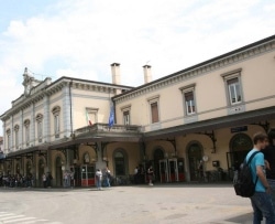 Stazione ferroviaria