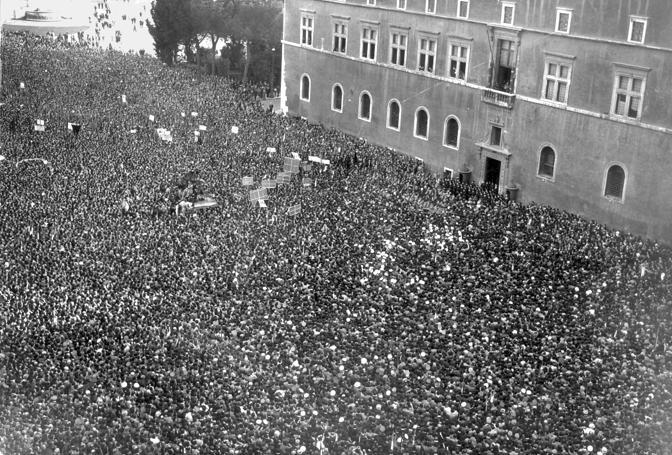 Piazza Venezia, 10 giugno 1940: è la dichiarazione di guerra