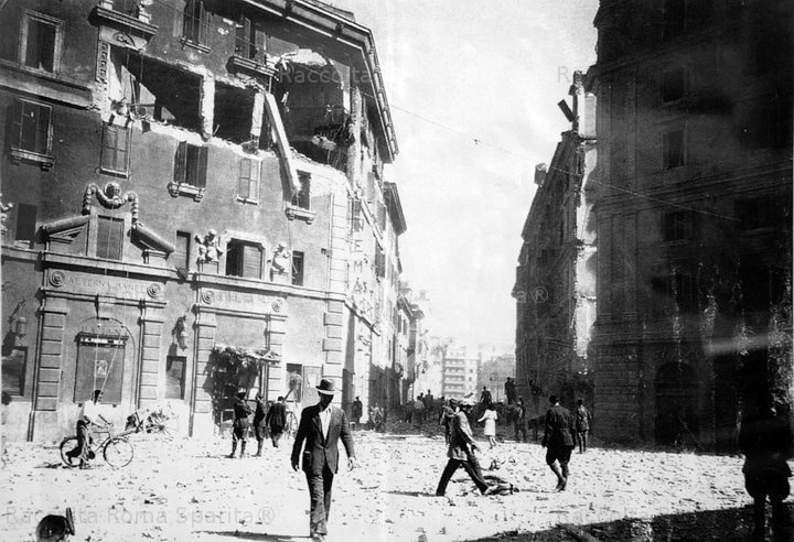 "Cinema Palazzo" bombardato