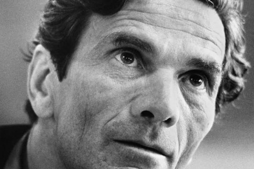 Pier Paolo Pasolini (da http://www.visionicorte.it/wp-content/uploads/2015/09/pasolini-2.jpg)