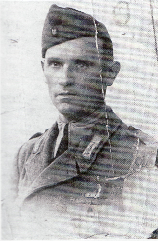 Antonio Gamberini, classe 1904. Comandante di compagnia nella Brigata "Stella Rossa", ucciso con altri 9 suoi parenti a Cadotto