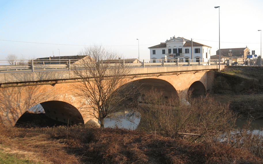 Il ponte di Cagnola visto dall’argine sinistro del canale - direzione Padova – Conselve