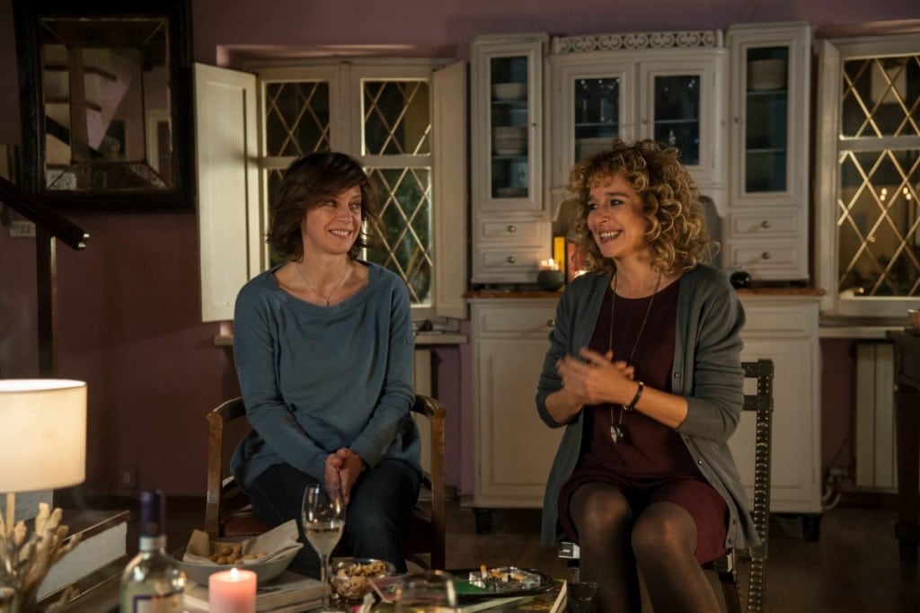 Margherita Buy e Valeria Golino in una inquadratura del film