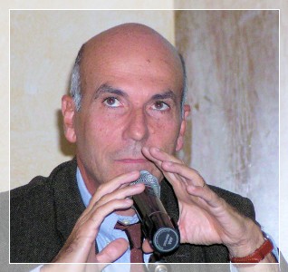 Il professor Ferdinando Perissinotto ( da http://www.culturainsiemepadova.it/images/Perissinotto.jpg)