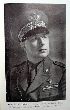 Il generale Antonio Gandin