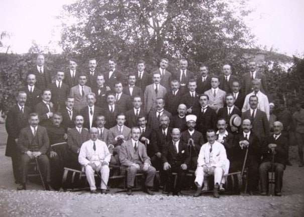 I delegati del congresso di Lushnjë